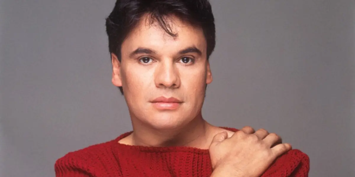 En la casa de Juan Gabriel se escucharon sonidos, algunas palabras y hasta la sombra de una persona