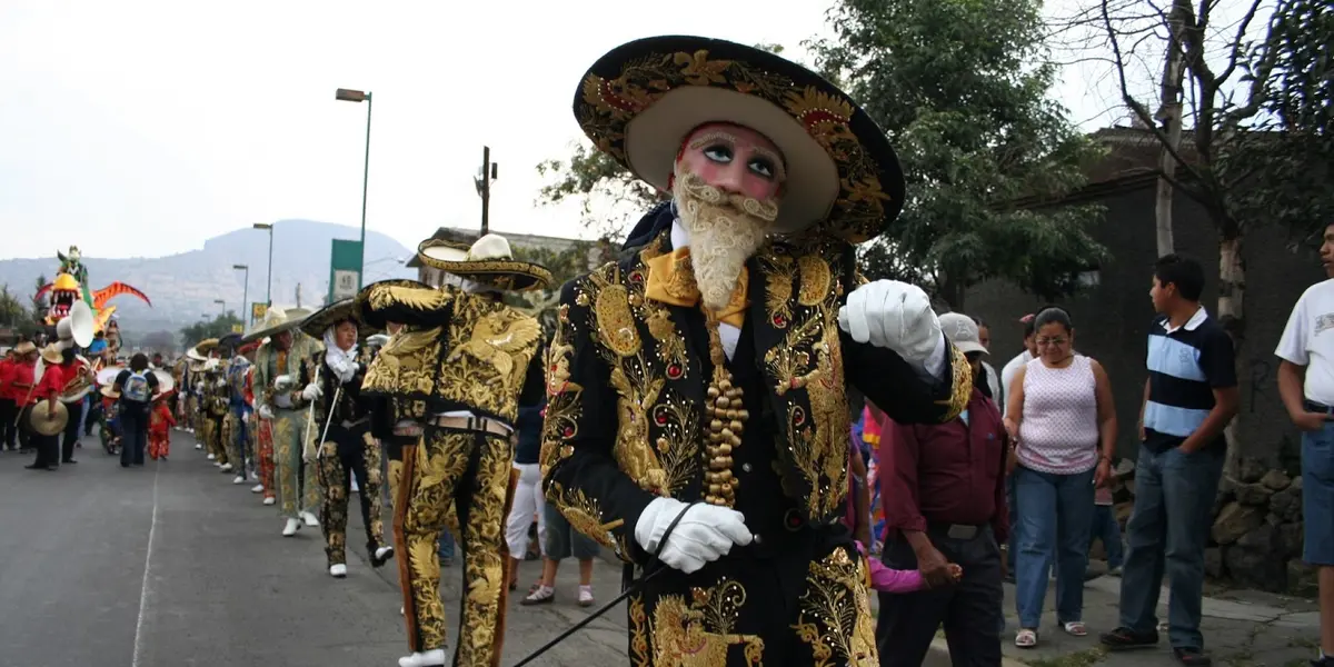 En la Gaceta Oficial de la Ciudad de México, la mandataria local detalló que la suspensión de bebidas alcohólicas serán los días 12, 13, 19, 20 y 21 de marzo de 2022,