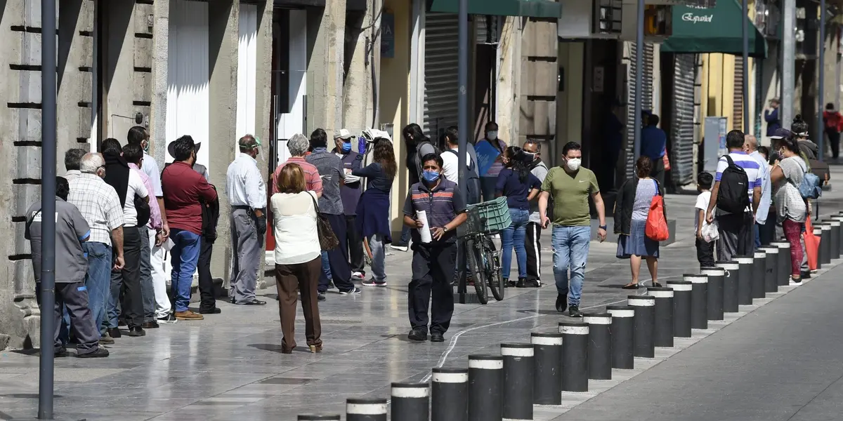Estas nuevas normas forman parte del programa Ciudad al Aire Libre, el cual tiene como objetivo mejorar la convivencia y despejar las vías públicas.