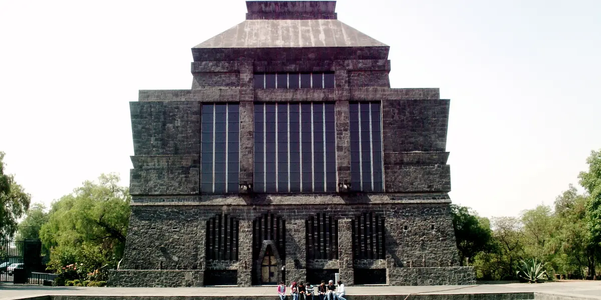 Este fin de semana, a 80 años de que el pintor inicia su proyecto. Son 6.000 metros cuadrados donde conviven la naturaleza con salas de exposición, talleres, foros al aire libre y nuevas oficinas.