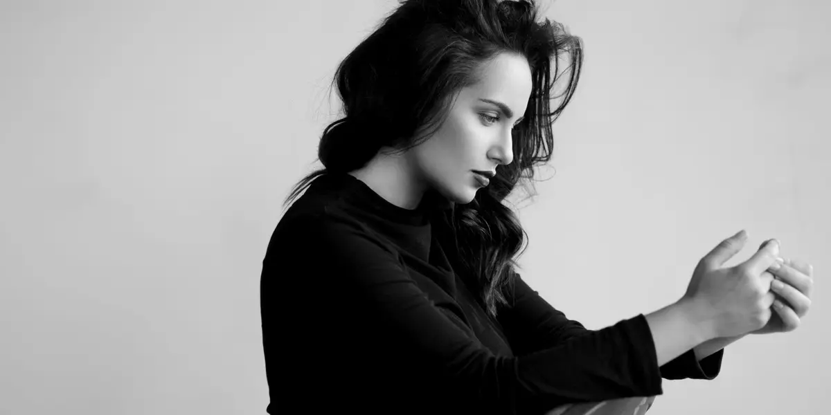 Estos signos utilizan como mecanismo de defensa cerrar su corazón y de este modo evitan que cualquiera los destruya.