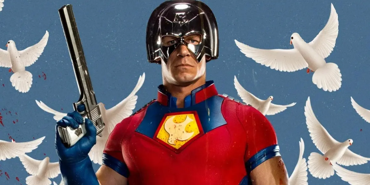 Hace poco más de dos semanas fue estrenada la serie Peacemaker en la plataforma en HBO Max y de acuerdo a los portales especializados en audiencias, el superhéroe al que da vida el ex luchador, John Cena está siendo muy bien recibido.