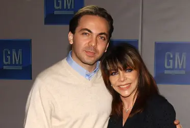 Iván Valdés se habría acercado a Verónica Castro y su hijo para contar con los recursos financieros y apoyarlo en la producción de la bioserie de su abuelo.