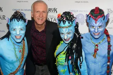 James Cameron siempre quiere ir un poco más lejos de lo que existe en la actualidad, por lo que se obsesionó con poder rodar bajo el agua, para ello incluso han creado una tecnología que no existía hasta ahora.