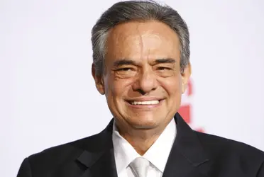 José José aceptó el reto de convertirse en actor asumiendo este enorme problema