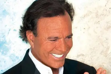 Julio Iglesias se preparaba de una forma totalmente extraña para sus shows
