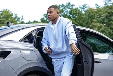 Kylian Mbappé demuestra su humildad abordo de esta camioneta