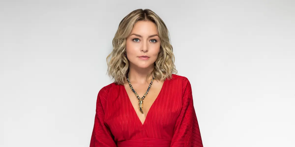 La actriz de origen francés recordó que cuando inició su carrera debió batallar con celos y envidias.