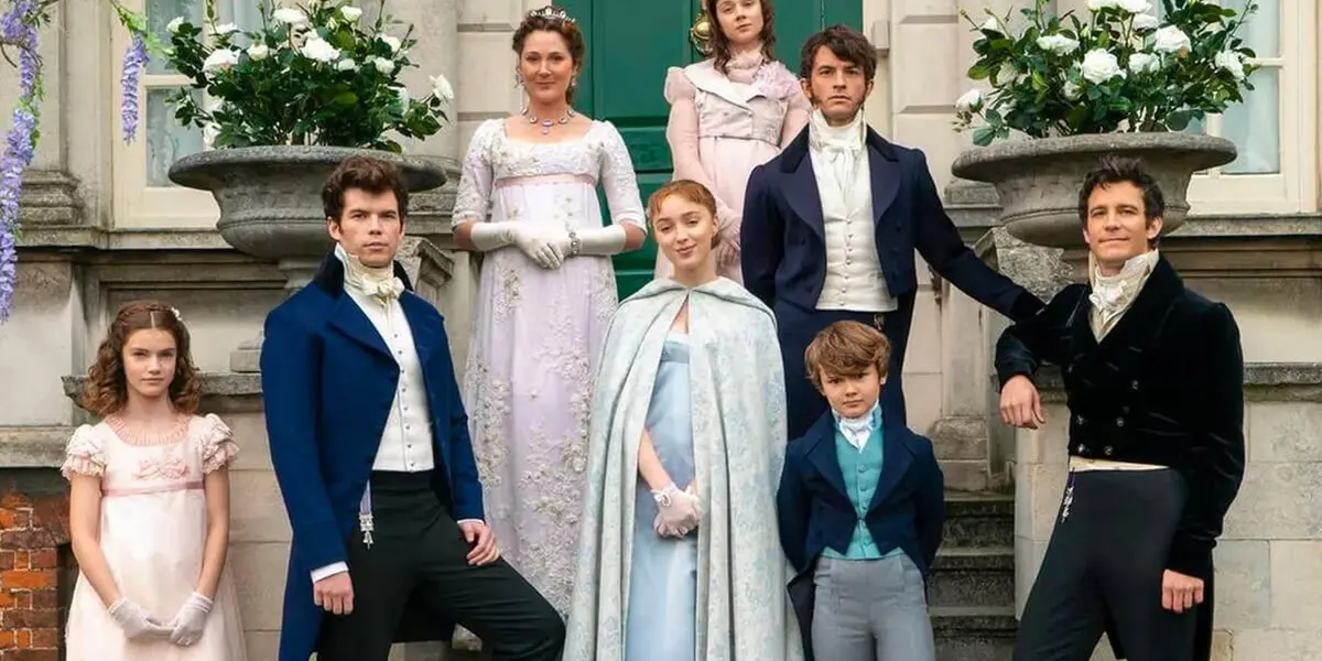 La actriz que interpretó a Daphne Bridgerton tendría un nuevo proyecto en camino y podría abandonar la popular serie de Netflix.