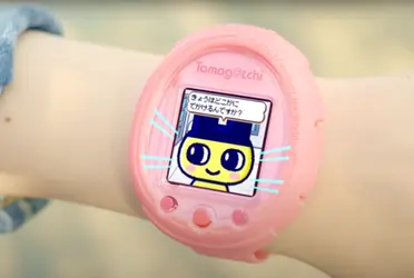 La famosa mascota virtual que triunfó en los noventa regresa en forma de smartwatch y será lanzada en Japón el próximo mes de noviembre. 
