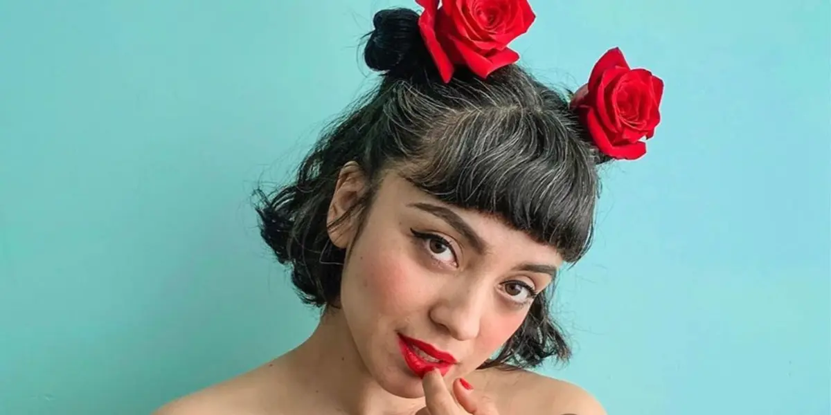 La intérprete chilena naturalizada mexicana, Norma Monserrat Bustamante, mejor conocida como Mon Laferte, recordó en una reciente intervención la ocasión en que fue diagnosticada de cáncer de tiroides en el 2010.