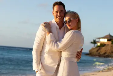 La pareja pronta a casarse adquirió una nueva propiedad en una de las zonas más exclusivas de Los Ángeles.