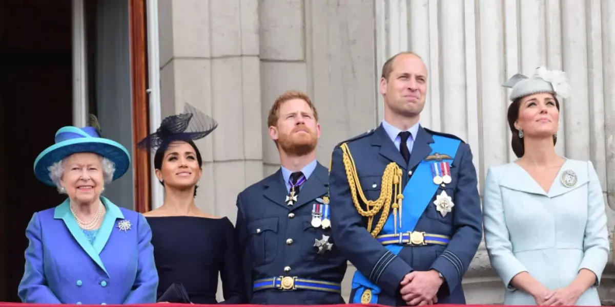 La Reina Isabel II fue una abuelita consentidora pese a tener un carácter bastante complicado y duro