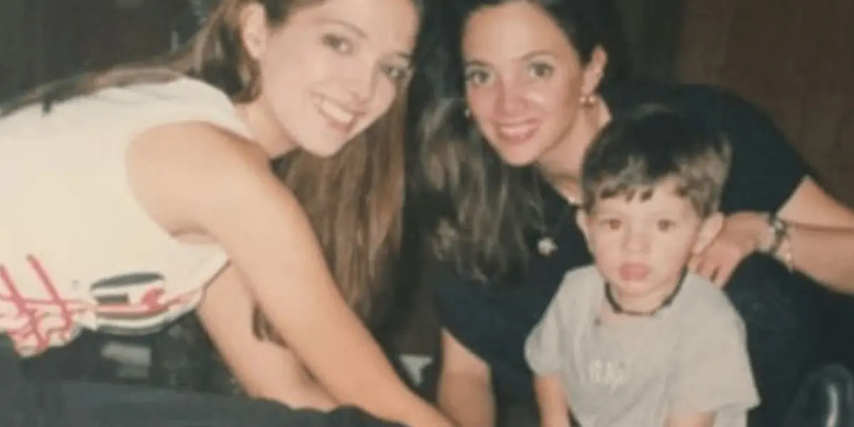 La relación detrás del mundo del espectáculo.