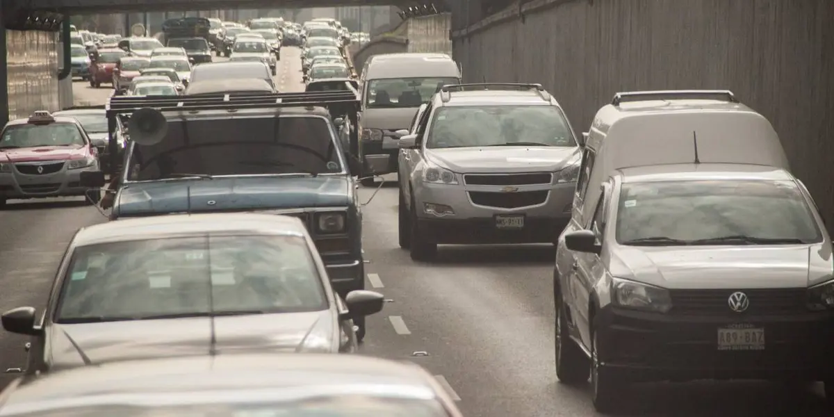 La restricción vehicular está vigente de las 05:00 a las 22:00 horas cada día y se suspende solamente los domingos.