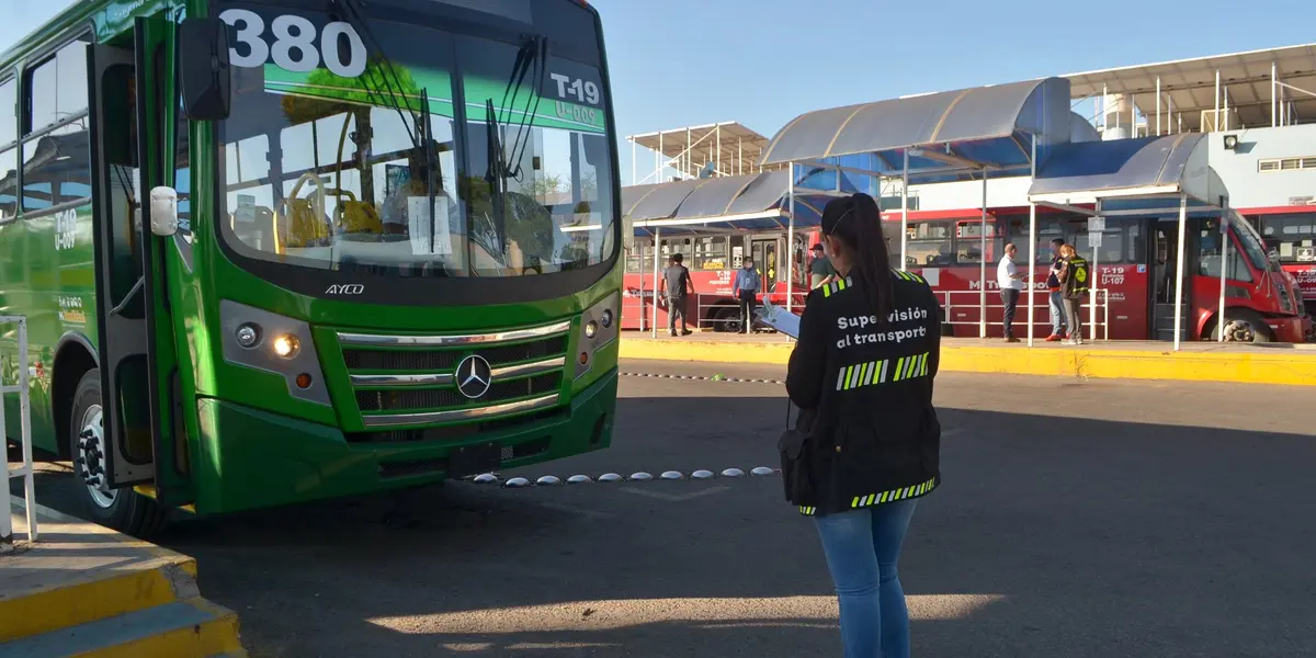 La ruta 380, que saldrá de circulación con la entrada en operaciones del Peribús, la 380 es considerada como la ruta con mayor demanda, la que mayor derrotero cubría y la que más accidentes protagonizó en la Zona Metropolitana de Guadalajara