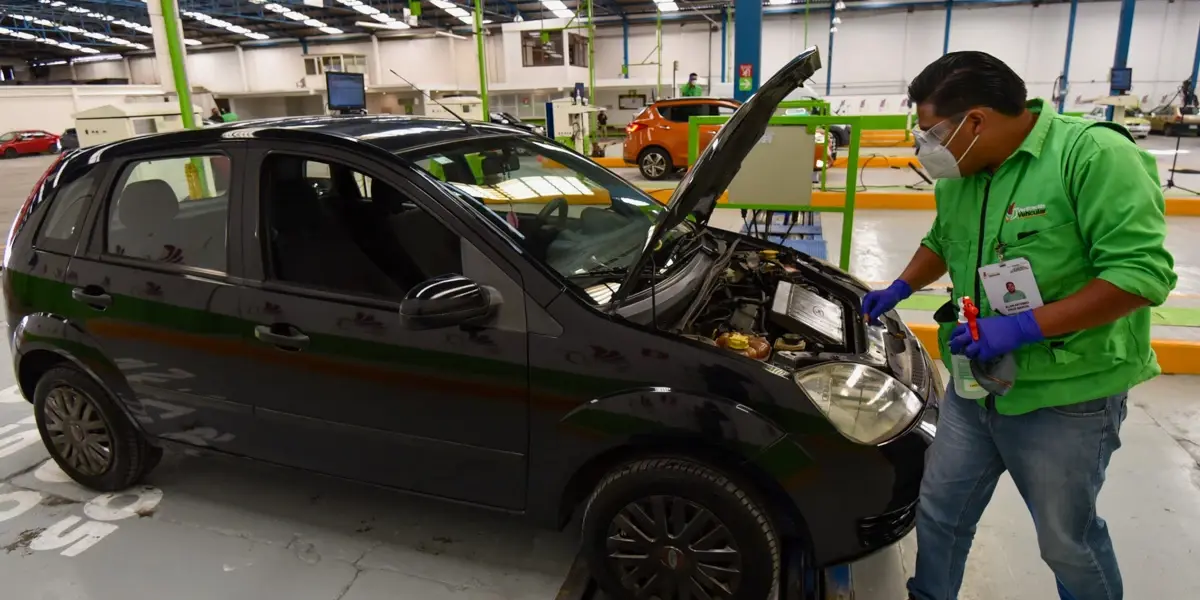 La Secretaría del Medio Ambiente (Sedema) informó sobre la verificación vehicular para el primer semestre de 2022, mismo que entra en vigor el 3 de enero y tendrá vigencia hasta el 30 de junio de 2022.