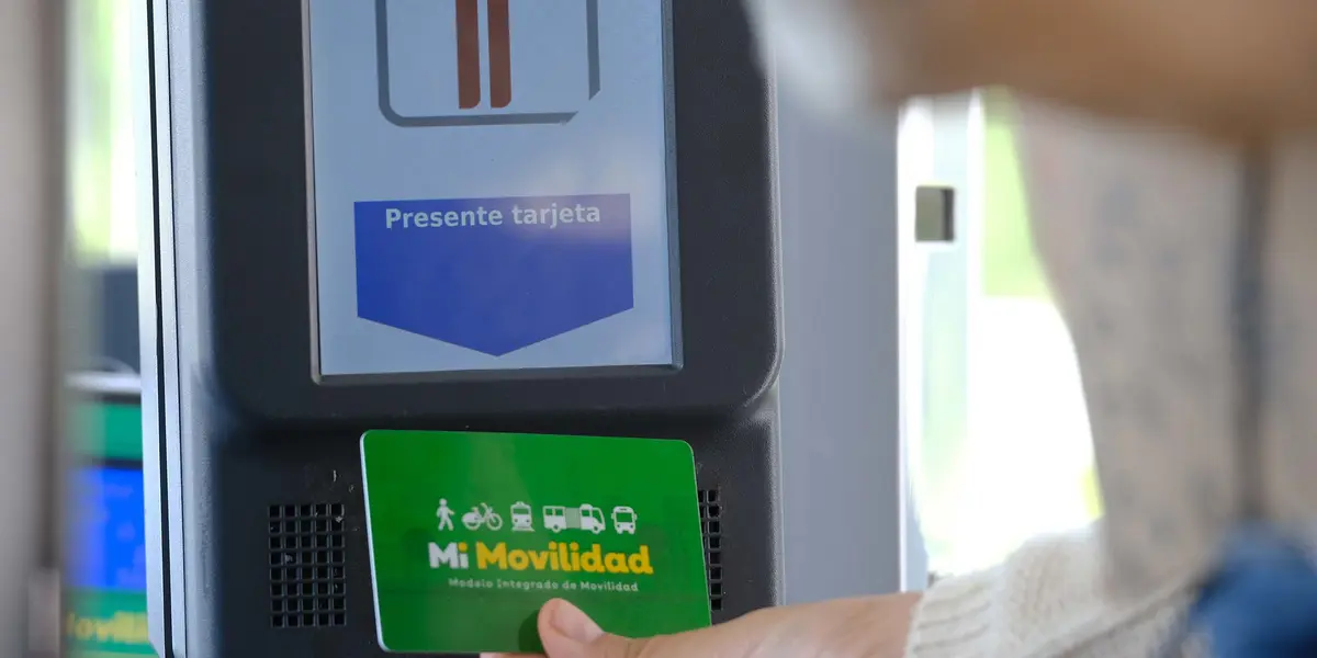 La tarjeta Mi Movilidad, por medio de la cual es posible viajar en todo el sistema integrado de transporte del AMG, así como en Ciudad Guzmán, Puerto Vallarta, Tepatitlán, se ha consolidado como un medio de pago confiable al crecer un 35 % su uso desde 2018.