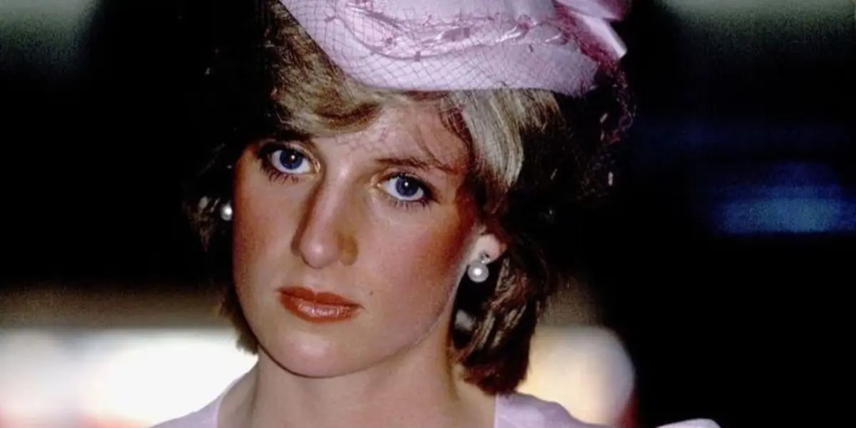 Lady Di fue una rebelde integrante de la realeza y así desafiaba sus reglas