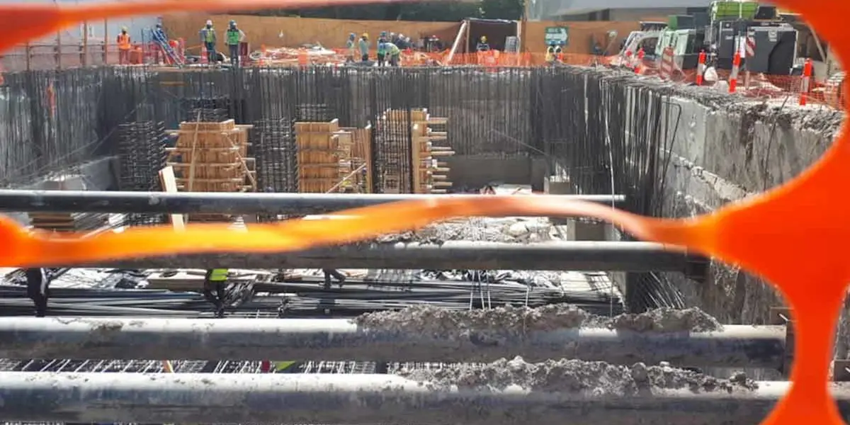 Los trabajos de modernización que iniciaron tras el fuerte incendio que sufrió esta subestación en enero del año pasado y que dejó sin energía eléctrica a seis líneas.