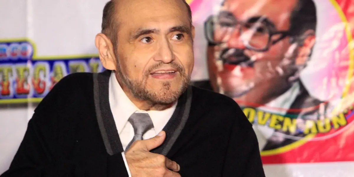 Luego de padecer insomnio el actor se dedica a leer cuentos a personas que no pueden conciliar el sueño.