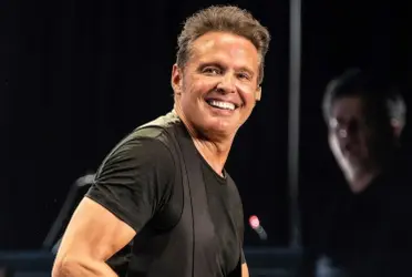 Luis Miguel no puede viajar sin este objeto mucho menos ir a un restaurante