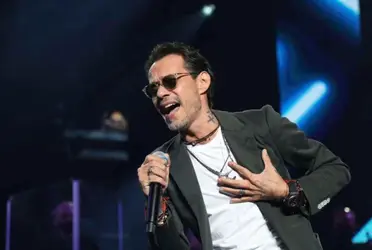Marc Anthony suele salir con el mismo estilo en todos sus conciertos por esta razón