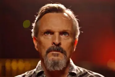 Miguel Bosé tiene una peculiar regla con la que inicia todos sus conciertos