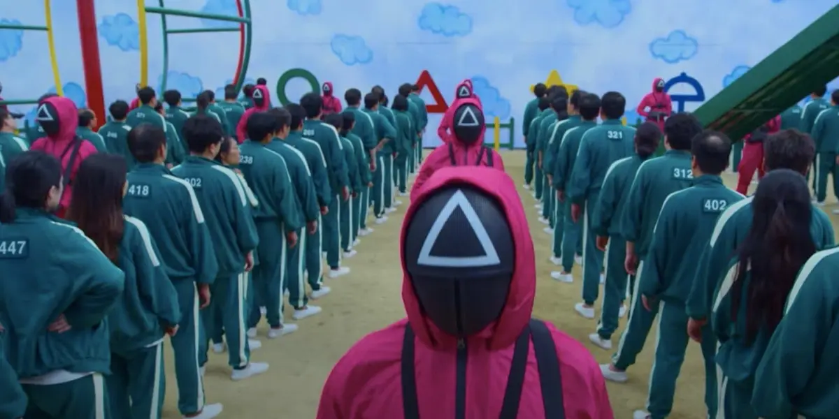 Netflix anunció el lanzamiento de ‘Squid Game: The Challenge’, una competencia de la vida real con 456 jugadores participado en una serie de juegos por una bolsa récord de 4.56 millones de dólares.