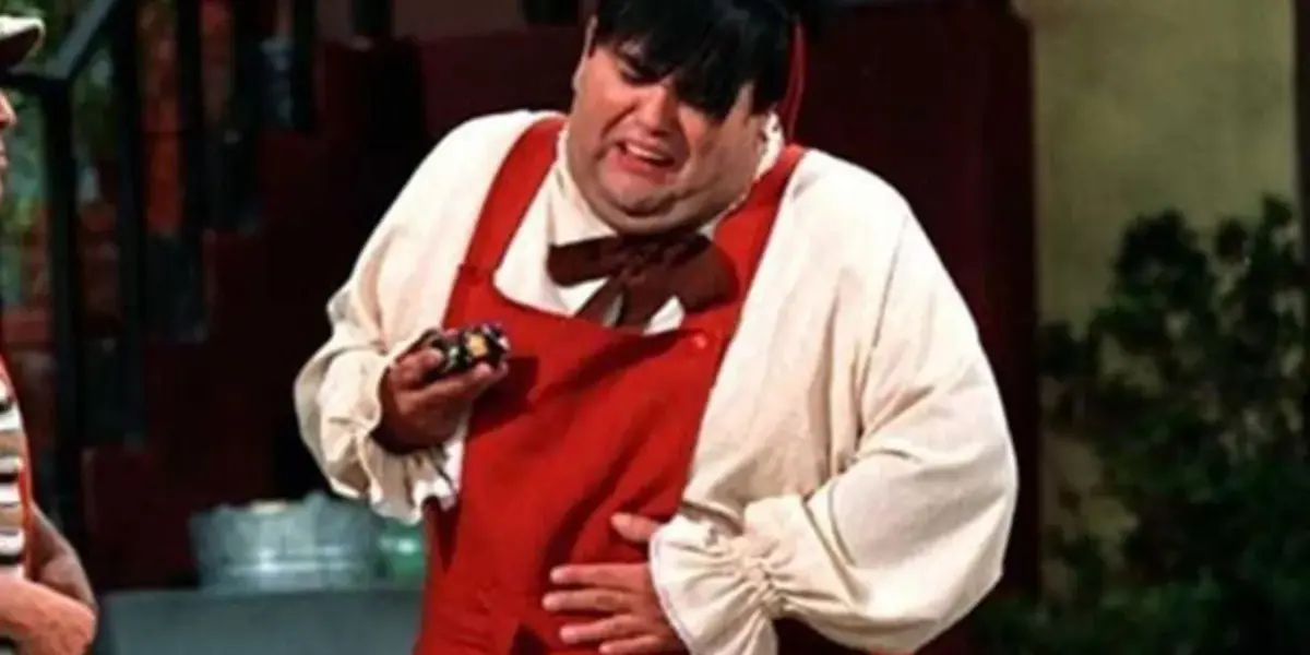 Noño el hijo único y consentido del señor Barriga y la historia oculta de su mamá