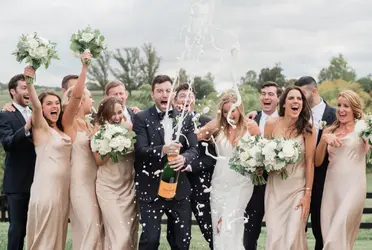 Para muchos, uno de los días más importantes de su vida será cuando se unan con la persona amada, por ello aquí te van unas ideas originales para tus fotos.