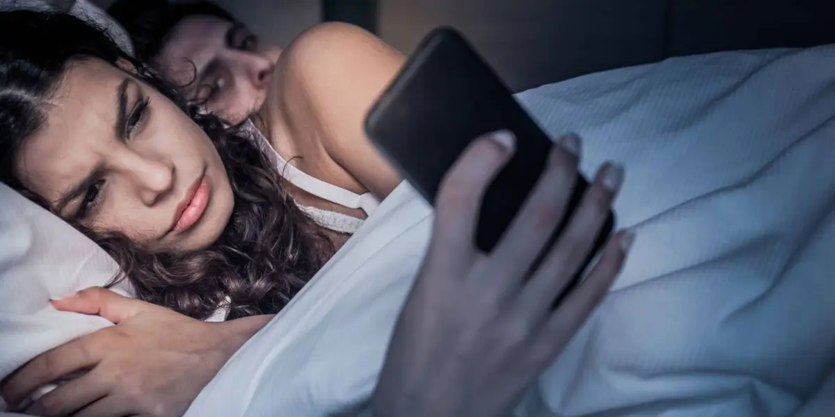 Quieres saber si te engaña tu galán, checa estas aplicaciones