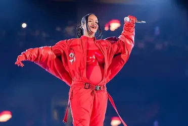 Rihanna rompió récord en esta edición del Super Bowl con esta millonaria cifra