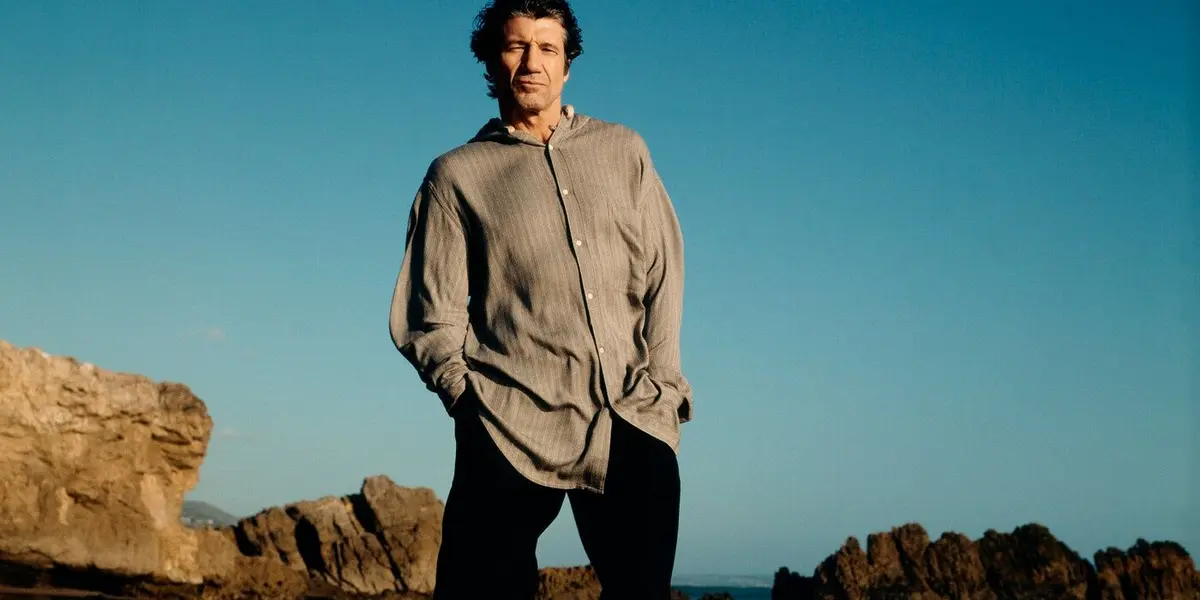 Ron Hofmann, su agente, dijo que no se ha revelado la causa ni el lugar de la muerte por deseo de su familia.