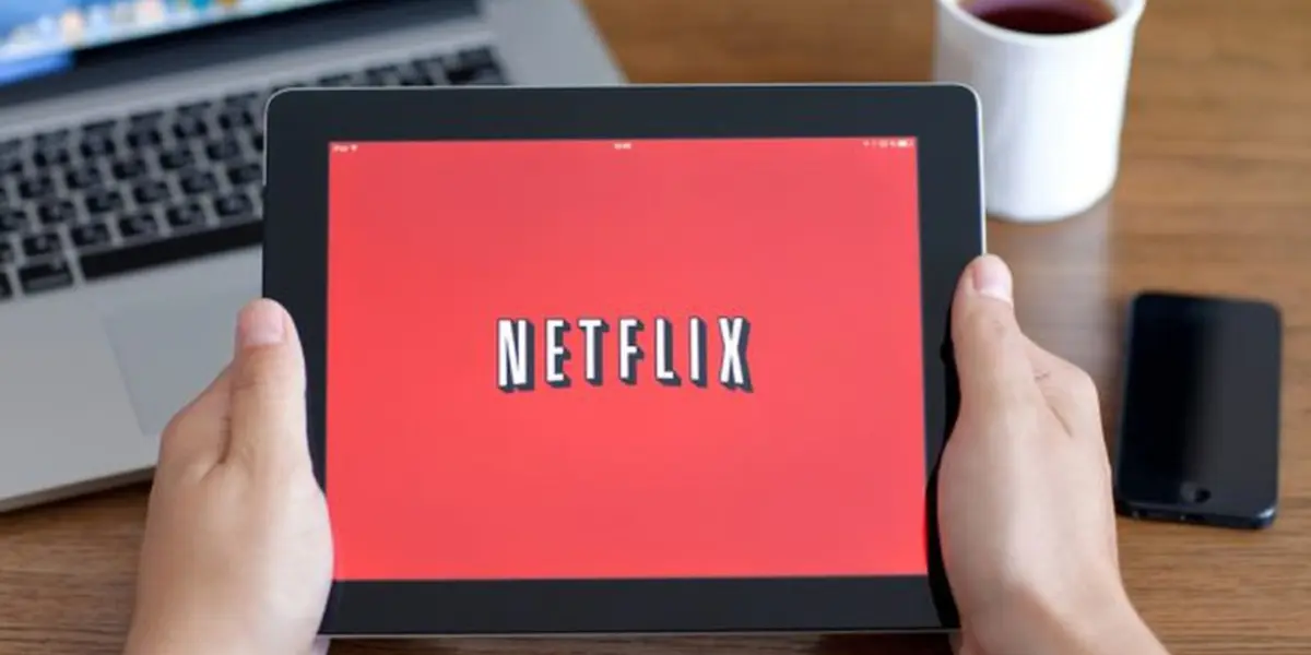 Se ha anunciado un cambio interesante para todos los usuarios que utilicen el inicio de sesión de Facebook en su cuenta de Netflix y es que tendrán que olvidarse de esta forma de inicio de sesión, ya que se desaparecerá en las próximas semanas.