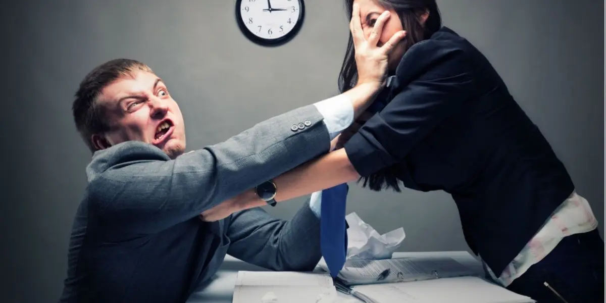 Se trata de signos que caen mal en la primera impresión. Descubre si eres uno de ellos.