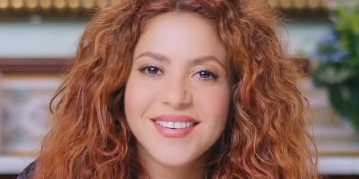 Shakira conoció a su doble quien aunque no es físicamente parecida si lo es en talento