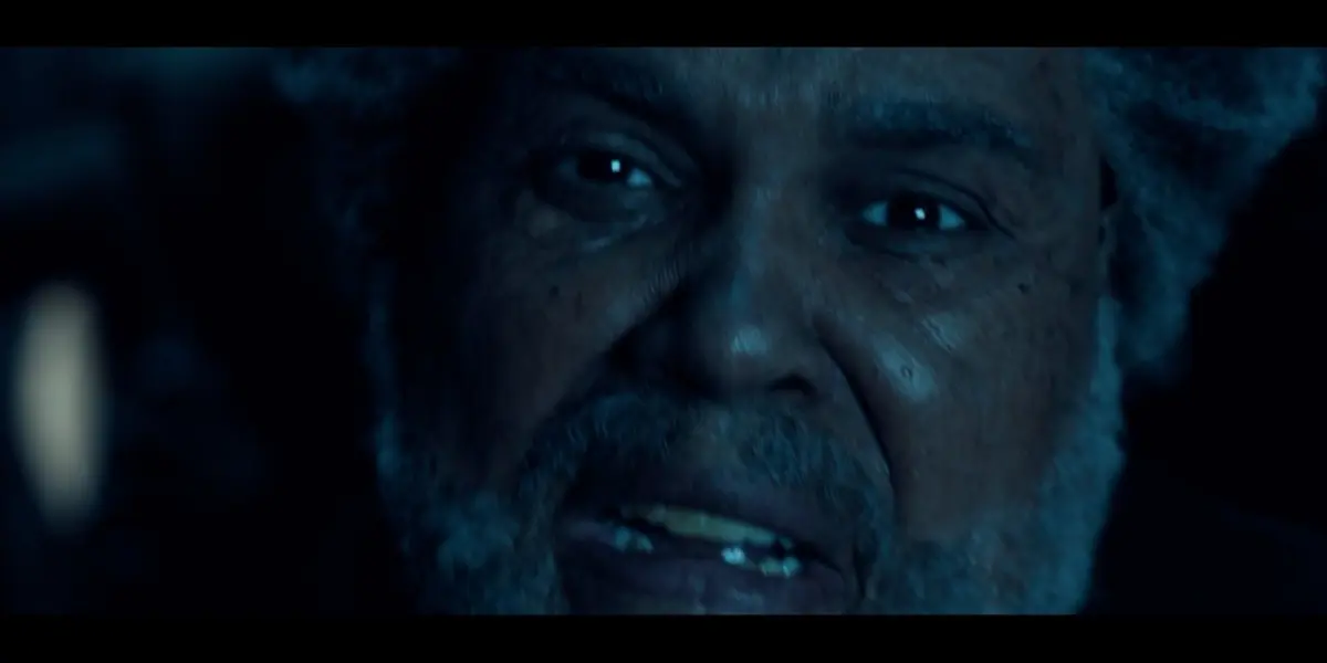 The Weeknd desde que se mostró golpeado para la publicidad de su discografía ‘After Hours’, en la que comenzó a contar una historia desde su aspecto físico con fotografías.