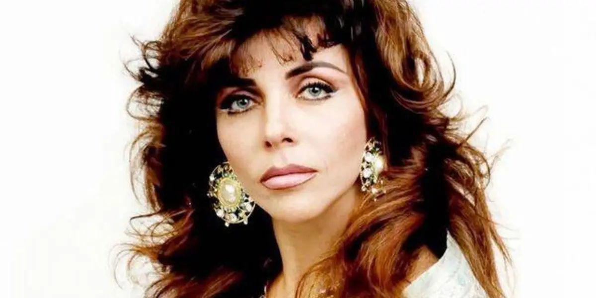 Verónica Castro protagonizó un récord más en su trayectoria y en el Estadio Azteca