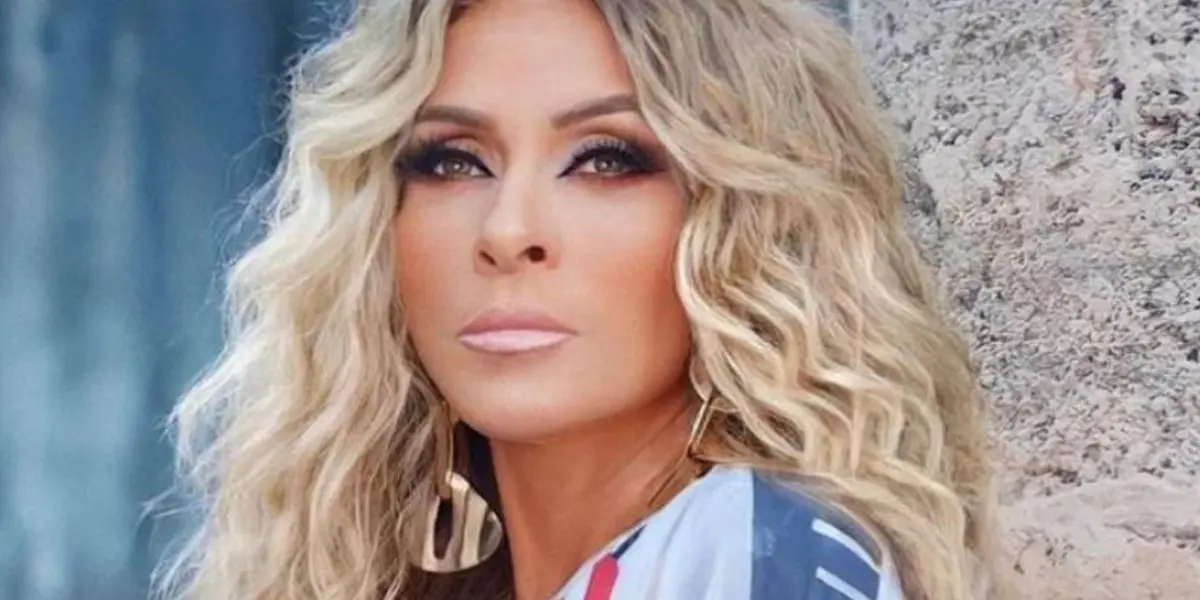 Yuri oculta aterradores mensajes en uno de sus icónicos éxitos y pocos lo notaron