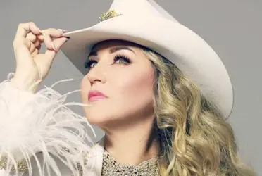 Alicia Villarreal escribió uno de los temas más polémicos y siguen las dudas sobre su origen