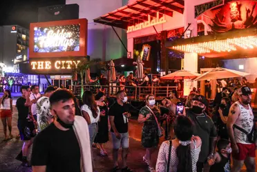 Debido a la reducción de casos Covid-19, el gobierno de Jalisco podría reducir varias de las restricciones implementadas a mediados de enero para reducir contagios de la enfermedad.