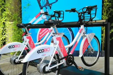 El sistema Ecobici conmemoró está semana 12 años de iniciar operaciones en la Ciudad de México, con más de 74 millones de viajes contabilizados y 362 mil personas que utilizan las bicicletas