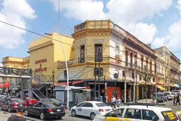 El Sistema Intermunicipal de los Servicios de Agua Potable y Alcantarillado (Siapa), informó que este cierre obedece a la construcción del colector pluvial San Carlos.