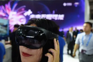 Gracias a la integración con Vntana, los usuarios podrán cargar los modelos 3D de sus productos en Facebook e Instagram y convertirlos fácilmente en anuncios.