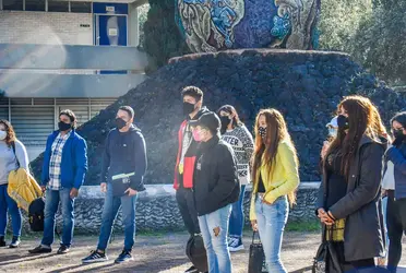 Por medio de un comunicado difundido en redes sociales, la máxima casa de estudios señaló que el regreso a las aulas.