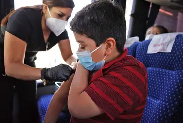  
Señaló que probablemente se habilitarán seis sedes de vacunación, mismas en las que se tiene contemplado vacunar también a rezagados.
 